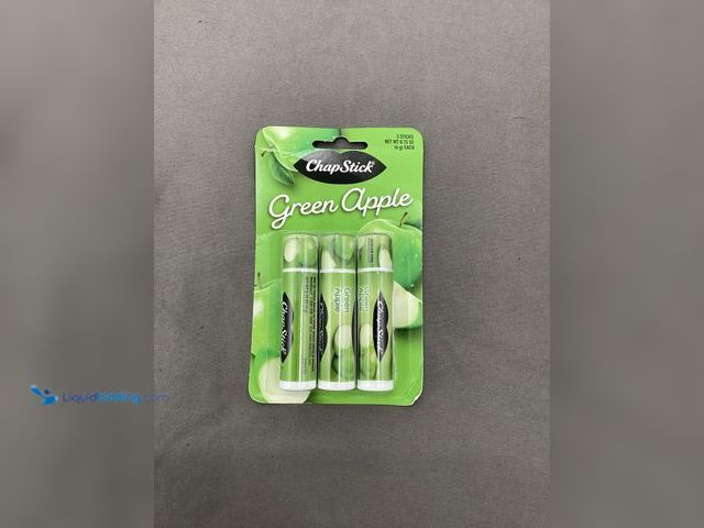 Lot 49-911482 - New Lot of 8 new and sealed Chapstick brand green apple chapstick 3-packs