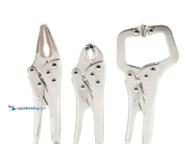 Lot 49-1814183 - New 3pcs Set Heavy-Duty Mini C-Type Locking Welding Fixture Pliers