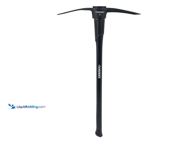 Lot 49-5449190 - Husky
5 lb. Pick Mattock with 36 in. Fiberglass Handle Used