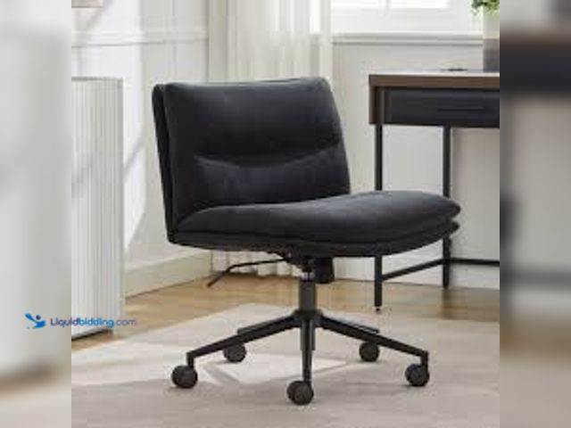 Lot 49-5485341 - Elle Decor Criss-Cross Office Chair. Item: 1812488 . Parts and repair