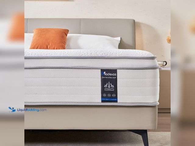 Lot 49-5406825 - Queen Mattress, 10 Inch Hybrid Mattress in a Box, Memory Foam and Individual Pocket Springs, Fibergl...
