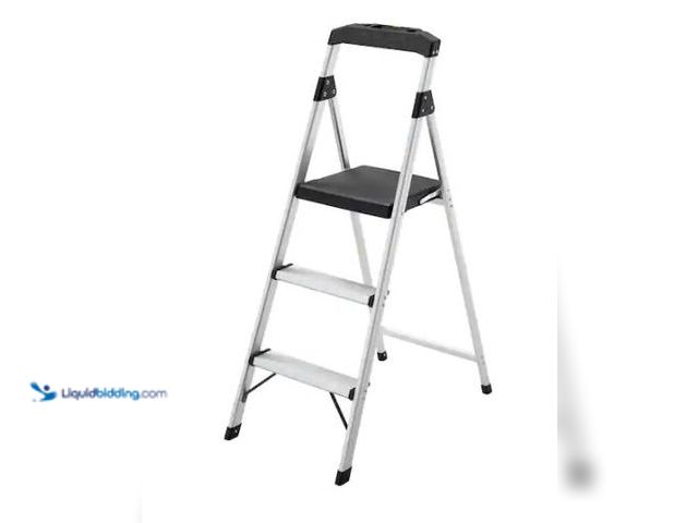 Lot 49-1624523 - Gorilla Ladders 3-Step Aluminum Step Stool Ladder, 250 lbs. Type I Duty Rating (9ft. Reach Height) M...