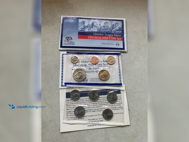 Lot 49-5467736 - 2002 UNITED STATES MINT UNCIRCULATED COIN SET PHILADELPHIA 10 COINS IN PLASTIC SLEEVES AND ORIGINAL ...