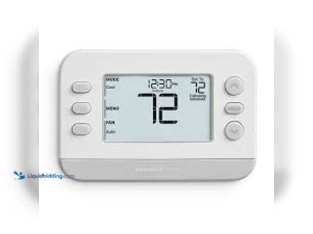 Lot 49-5459964 - Honeywell Home.  X2P Programmable Thermostat, Conventional/Heat Pump, Flexible Schedule. Model # RTH...