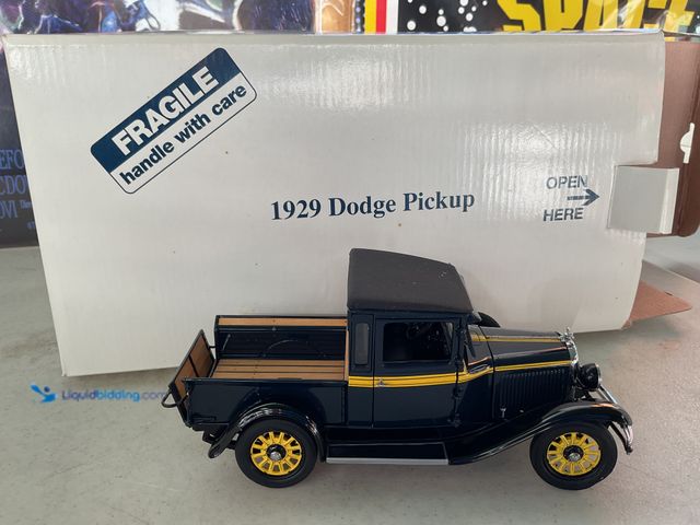 Lot 49-1505004 - COLLECTIBLE HIGH END DETAIL DANBURY MINT 1929 DODGE PICKUP 1/24 SCALE DIECAST CAR IN ORIGINAL BOX #C...