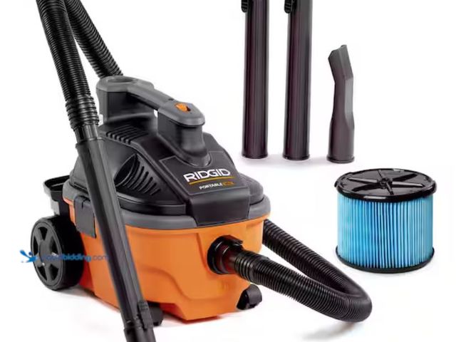 Lot 49-2005976 - RIDGID 4 Gal. 5.0 Peak HP Portable Shop Vacuum Wet Dry Vac with Fine Dust Filter, Locking Hose and A...