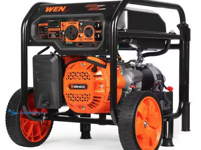 Lot 49-2006055 - WEN 5,600-Watt Portable Gasoline Generator with Wheel Kit, Electric Start, 224cc, Transfer-Switch, R...