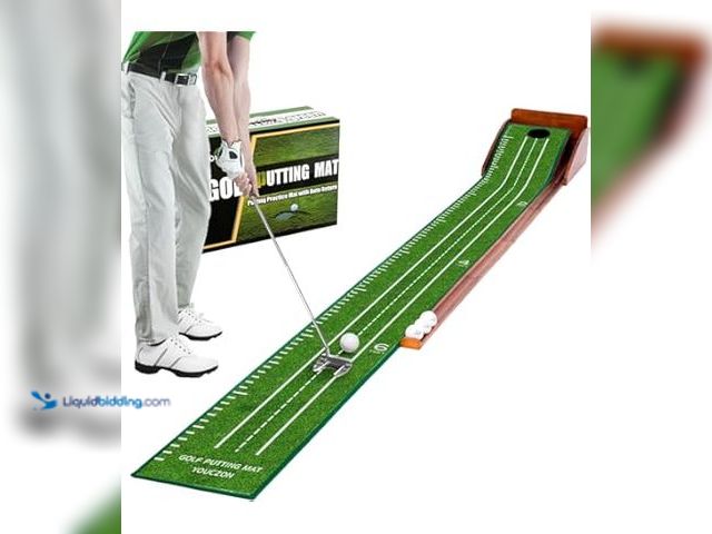 Lot 49-5435412 - Putting Green Indoor, No Hump Golf Mat with Auto Ball Return - Easy to Fold Solid Wood Base, Luxurio...
