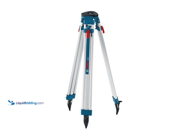 Lot 49-2024300 - Bosch 63 in. Aluminum Tripod for Rotary Laser Level with Quick Clamp and Shoulder Strap. Model # BT1...