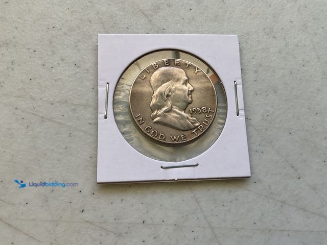 Lot 49-3503998 - 1958 FRANKLIN HALF DOLLAR COIN 90% SILVER
