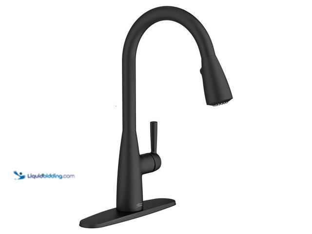 Lot 49-5414845 - Fairbury 2S Single-Handle Pull-Down Sprayer Kitchen Faucet in Matte Black Model # 7418300.243 unused