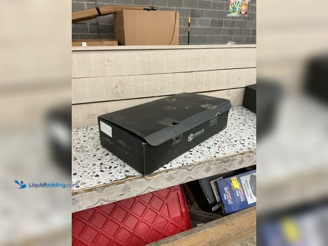 Lot 49-5485868 - HexClad 7-piece Cookware Set. Item 1244601 | Model 859006007083. Used.