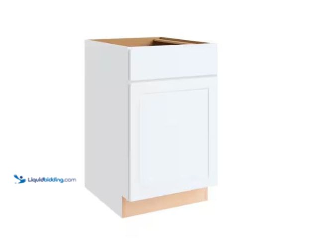 Lot 49-1577358 - Hampton Bay Courtland 21 in. W x 24 in. D x 34.5 in. H Assembled Shaker Base Kitchen Cabinet in Pola...