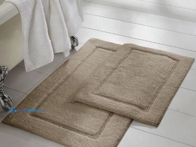 Lot 49-1558976 - Modern Threads 2-Pack Solid Loop with Non-Slip Backing Bath Mat Set 17-inch by 24-inch & 21-inch by ...