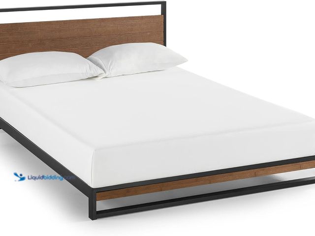 Lot 49-5556859 - ZINUS Suzanne 37 Inch Metal and Wood Platform Bed Frame / Solid Wood & Steel Construction / No Box S...