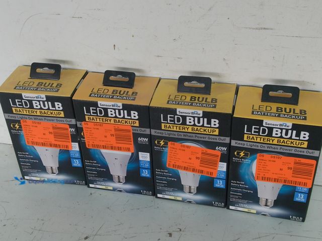 Lot 49-3631419 - Lot of (4) Sensor Brite 60-Watt A15 Soft White LED Light Bulb with Backup Battery, Model # SBTBB-PD6...