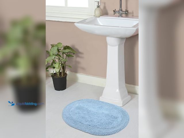 Lot 49-5448629 - QTY 4 23" x 16" Blue Bathroom Mat. Unused