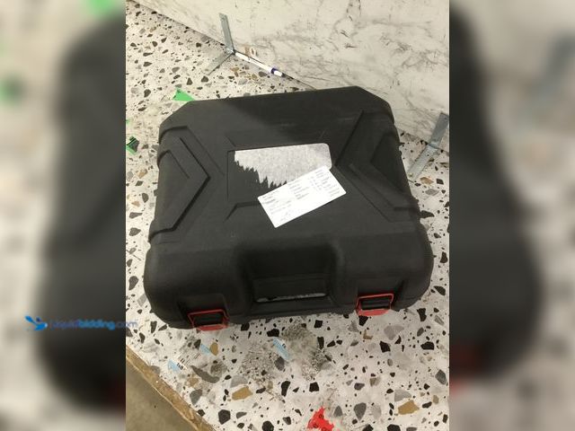 Lot 49-5478614 - DC12V Electric Hydraulic Jack Item is used, unable to test