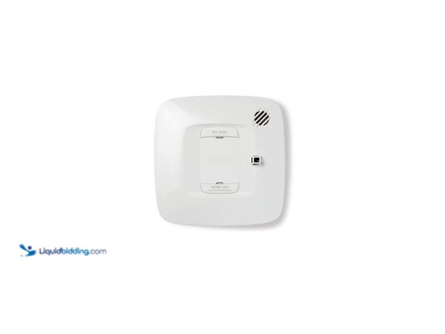 Lot 49-5437993 - Gentex 120-Volt Multi-Criteria Smoke and Carbon Monoxide Alarm with Relay. [Model # SCR] Unused