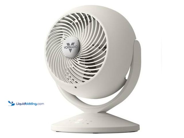 Lot 49-5572246 - Vornado VORA8 8.34 in. 10 fan speeds Floor Fan in Alabaster with OmniWave multi-axis oscillation. Mo...
