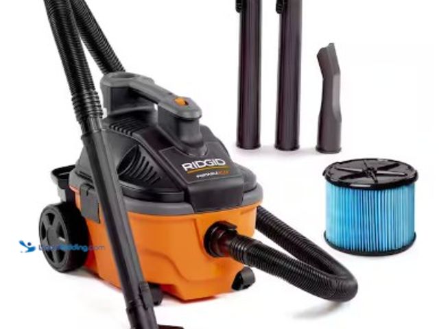 Lot 49-2022277 - RIDGID 4 Gal. 5.0 Peak HP Portable Shop Vacuum Wet Dry Vac with Fine Dust Filter, Locking Hose and A...