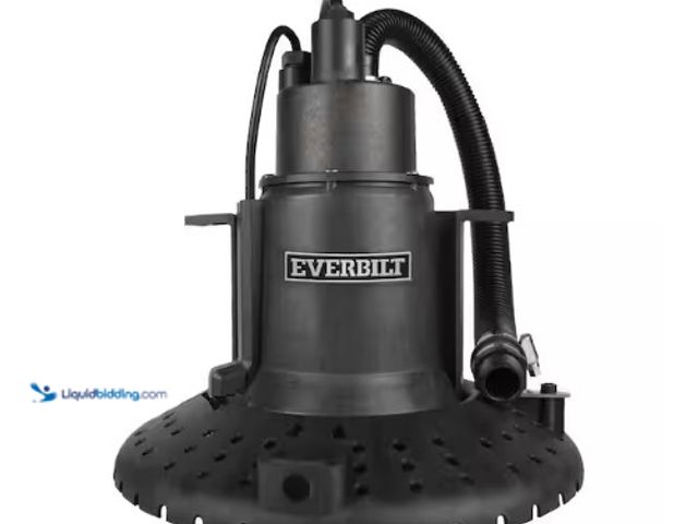 Lot 49-1625627 - Everbilt 1/4 hp Submersible Pool Cover Pump, Model # HDPCP25, Slightly used, Unable to test.  Ref#PA...