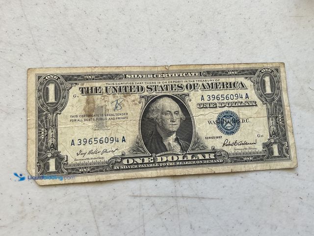 Lot 49-3503995 - 1957 BLUE SEAL UNITED STATES ONE DOLLAR SILVER CERTIFICATE