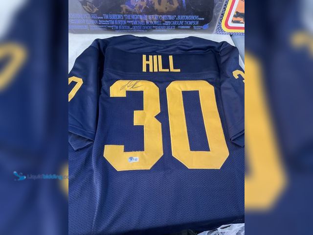 Lot 49-1505745 - COLLECTIBLE NICE UNIVERSITY OF MICHIGAN DAXTON HILL AUTOGRAPHED STITCHED JERSEY WITH BECKETT WITNESS...