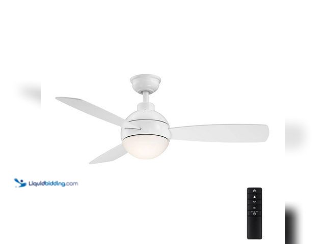 Lot 49-5413039 - Home Decorators Collection
Alisio 44 in. LED White Ceiling Fan with Light and Remote Control New