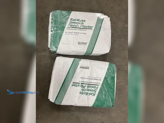 Lot 49-5463550 - Gold Bond® Kal-Kote® Smooth Finish Plaster 50LB Bag (2pack) New