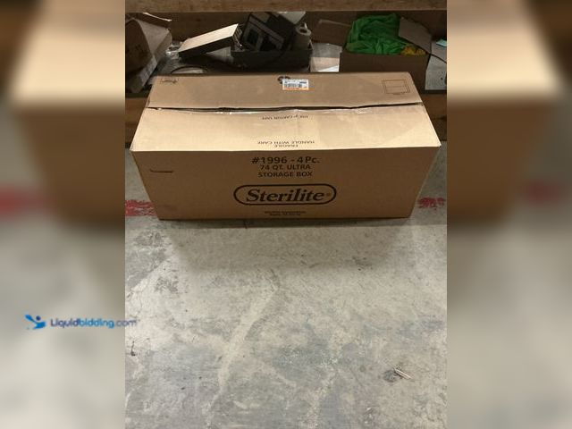 Lot 49-5539953 - STERILITE 74 Qt Storage Bins with Lids, 4 Pack, RED LIDS. Unused
