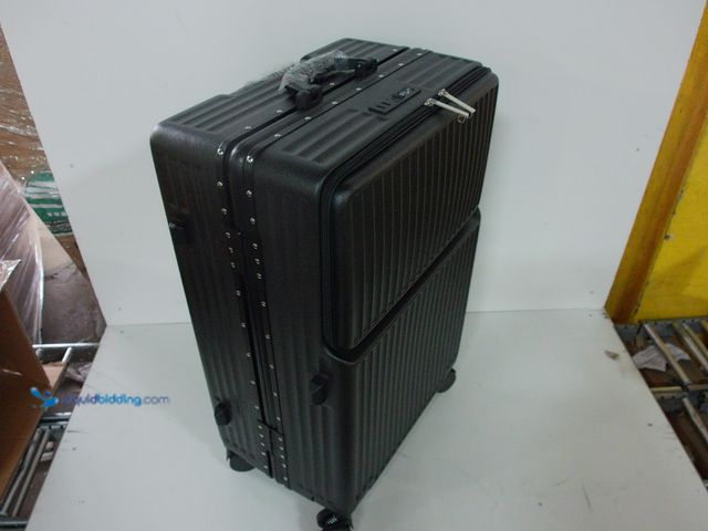 Lot 49-3472678 - Hard Shell Luggage 26 Inch Travel Luggage, Carry-On Luggage Spinner TSA with Lid, PC+ABS Aluminum Fr...