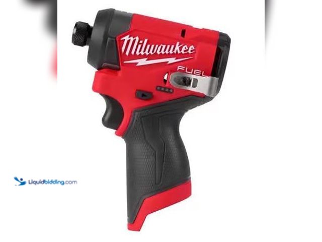 Lot 49-5460519 - Milwaukee M12 FUEL 1/4 in. Cordless Brushless Impact Driver Tool Only Item is used, tested/works