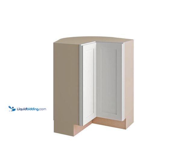 Lot 49-5406620 - Hampton Bay Courtland 30 in. W x 30 in. D x 34.5 in. H Assembled Shaker Lazy Susan Corner Base Kitch...