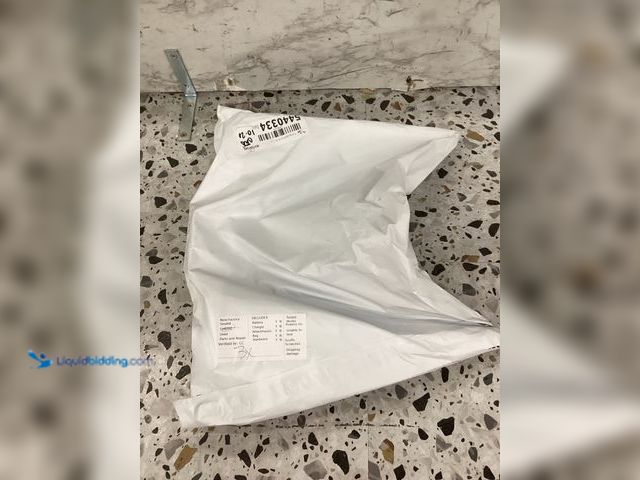 Lot 49-5452121 - Copper Plated Hangers PK of 3. Item is unused.