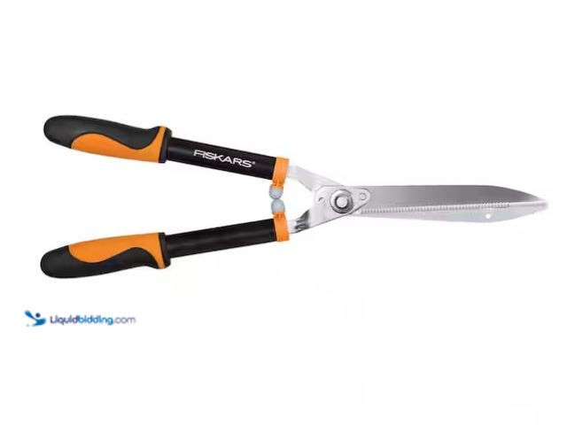 Lot 49-1575554 - Fiskars 23 in. Power-Lever Soft grip Hedge Shears, Model # 391814-1009, Unused  Ref#HDPA0205