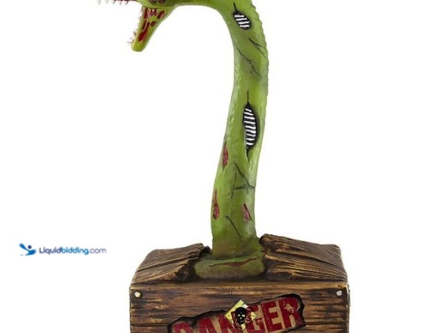 Lot 49-5435761 - Zombie Snake Animatronic Multicoloured Unused