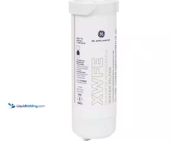 Lot 49-5555431 - GE
Genuine XWFE Refrigerator Water Filter for GE, Unused
