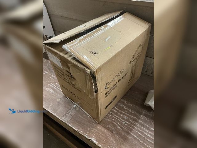 Lot 49-5487758 - HAPAIS Steamer for Clothes,1800W Standing Garment Steamer 30s Heat-up with Adjustable Stable Double ...