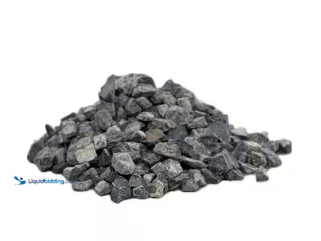 Lot 49-1624378 - Pallet Containing Approx (50) Bags of Rain Forest 0.40 cu. ft. 0.5 in. to 1.5 in. Basalt Chips Model...