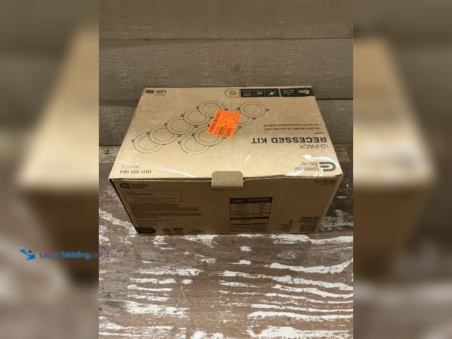 Lot 49-5572385 - Commercial Electric 10-Pack 6 in. Value Series Slim Integrated LED Soft White Color Temperature Dimm...