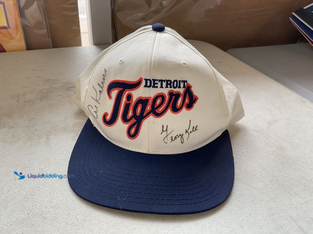 Lot 49-1830757 - COLLECTIBLE DETROIT TIGERS LEGENDS AL KALINE AND GEORGE KELL AUTOGRAPHED BASEBALL HAT WITH JSA COA S...