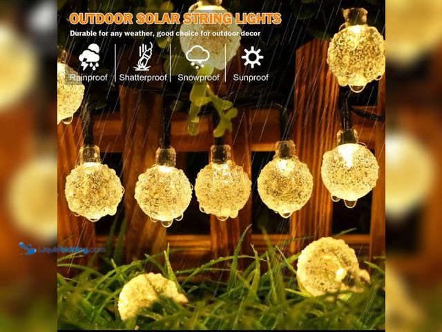 Lot 49-1800260 - New Solar Globe String Bubble Lights.