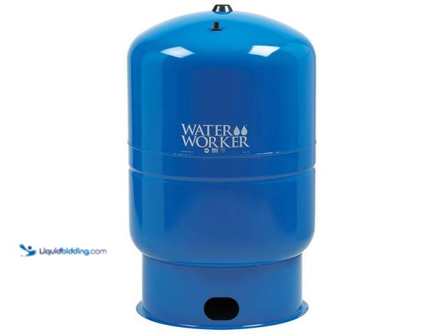 Lot 49-5543785 - Water Worker
44 Gal. Pressurized Well Tank. Model # HT44B. Unused with scuffs and scratches. Dented...