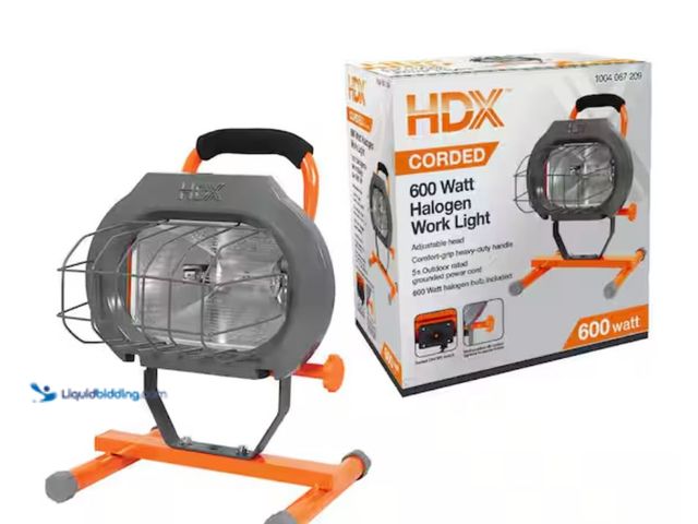 Lot 49-3614649 - HDX
600-Watt Halogen Portable Work Light, Model # LG351-600W, Unused, Unable to test, Scuffs/Scratc...
