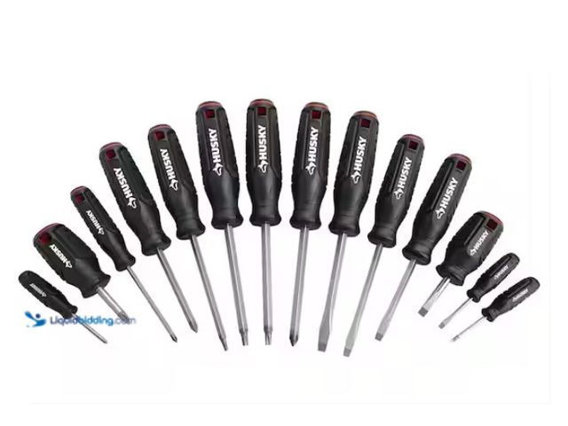 Lot 49-1578089 - (14-Piece) Husky Screwdriver Set with Magnetic Tip, Model # HUSKY014-1, New.   Ref#AHDSB0205
