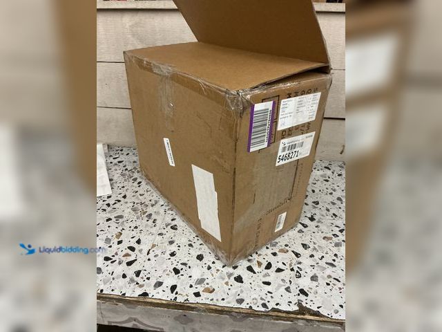 Lot 49-5485157 - Self inflating air mattress. Queen. Unused and unable to test.