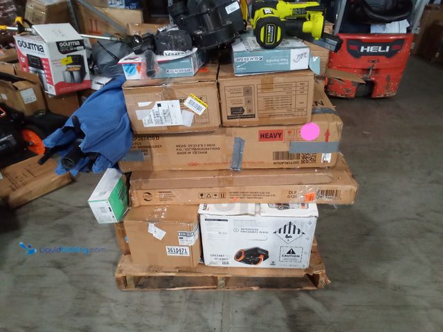 Lot 49-3609404 - Salvage Pallet IMPORTANT: Please note that the condition of this lot is SALVAGE. Salvage assets are ...