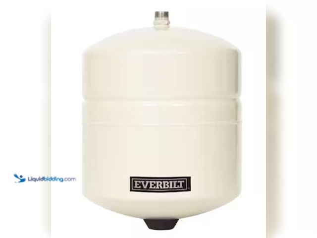 Lot 49-3615895 - Everbilt 4.5-Gal Thermal Expansion Tank, Model # HDET4G, Slightly used, Unable to test, Shipping dam...