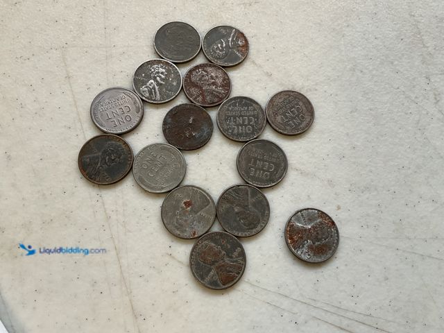 Lot 49-1804561 - 15 WARTIME STEEL PENNIES FROM 1943